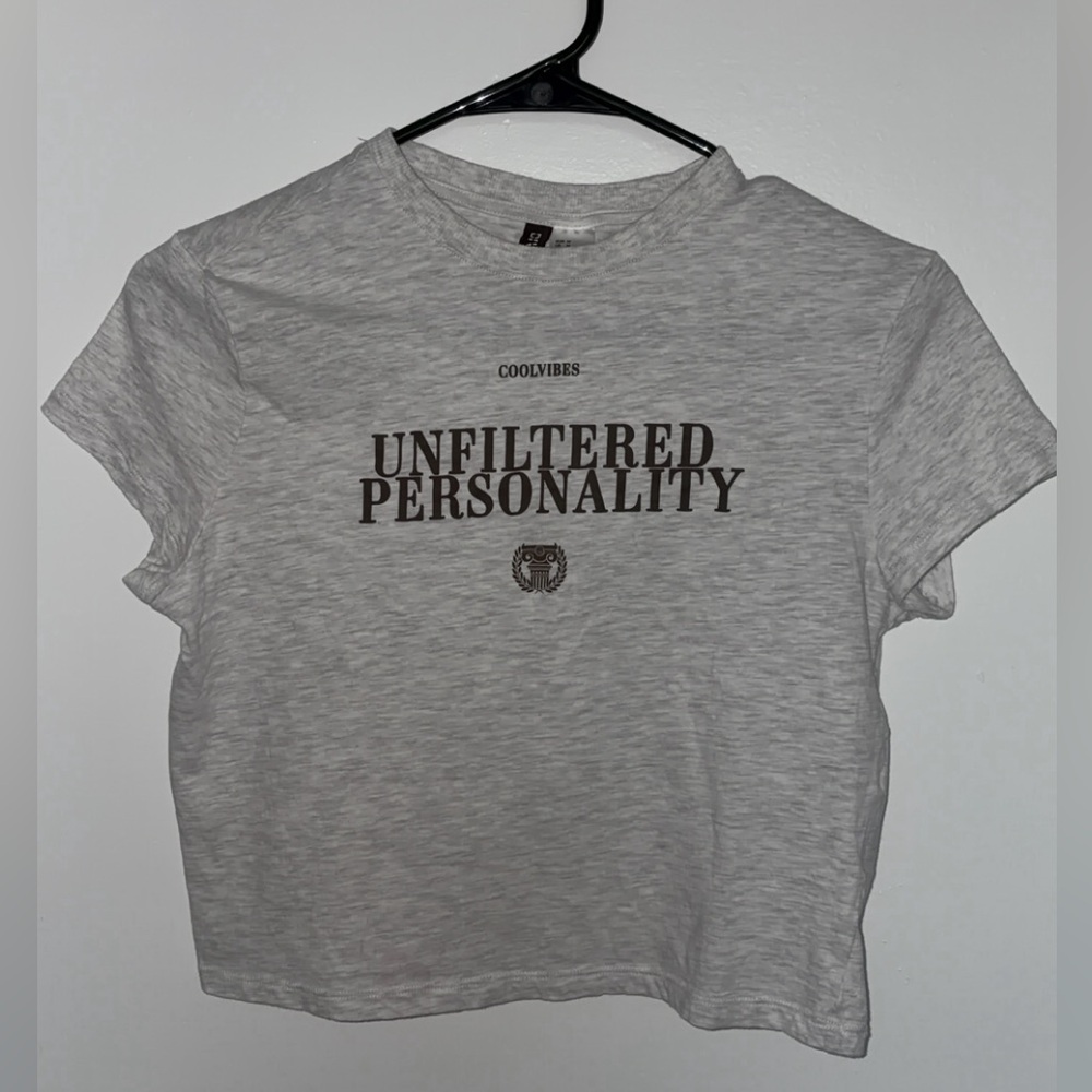H&M Gray Short Sleeve Baby Tee